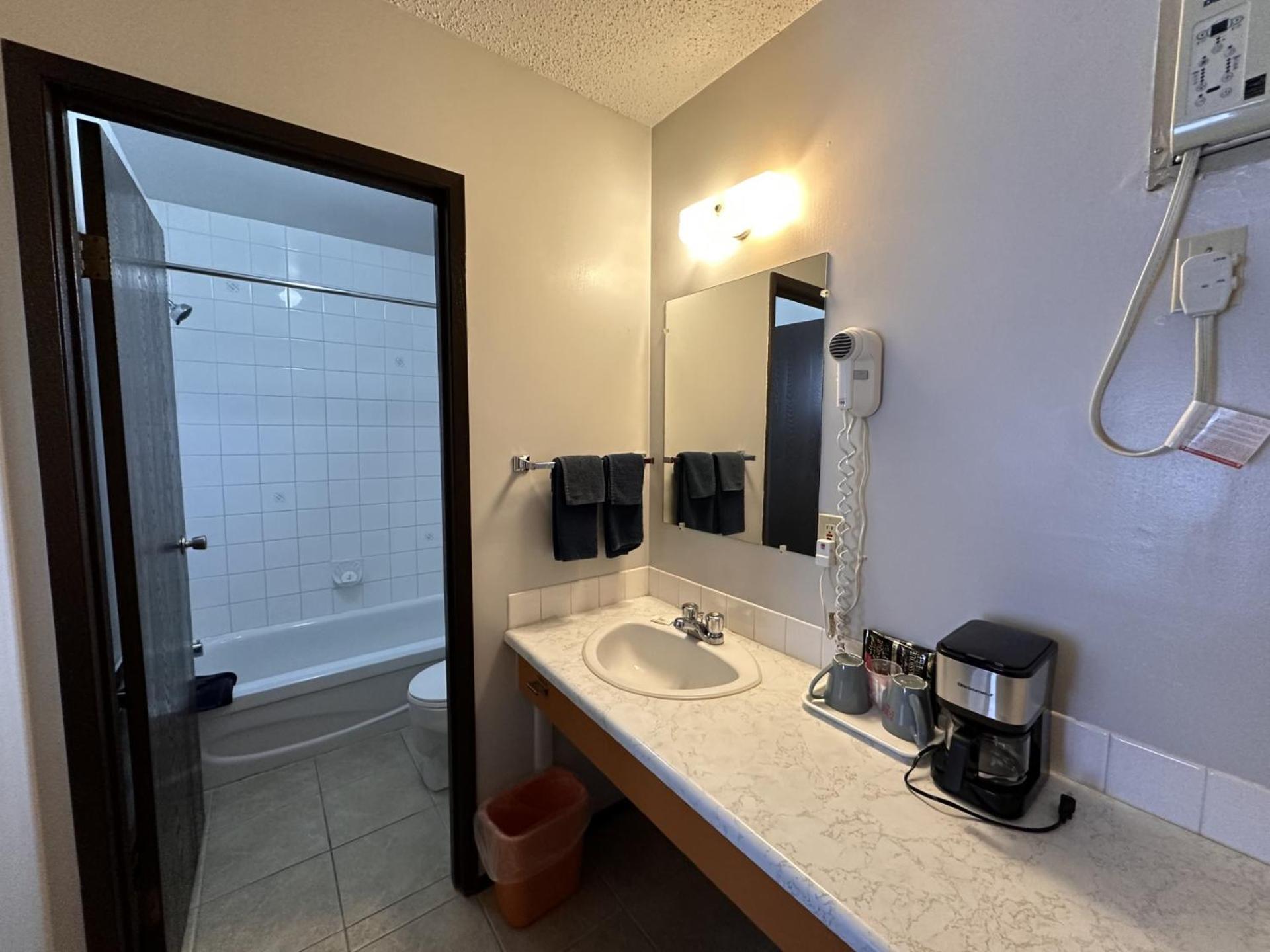 Howard Johnson By Wyndham Edson Luaran gambar
